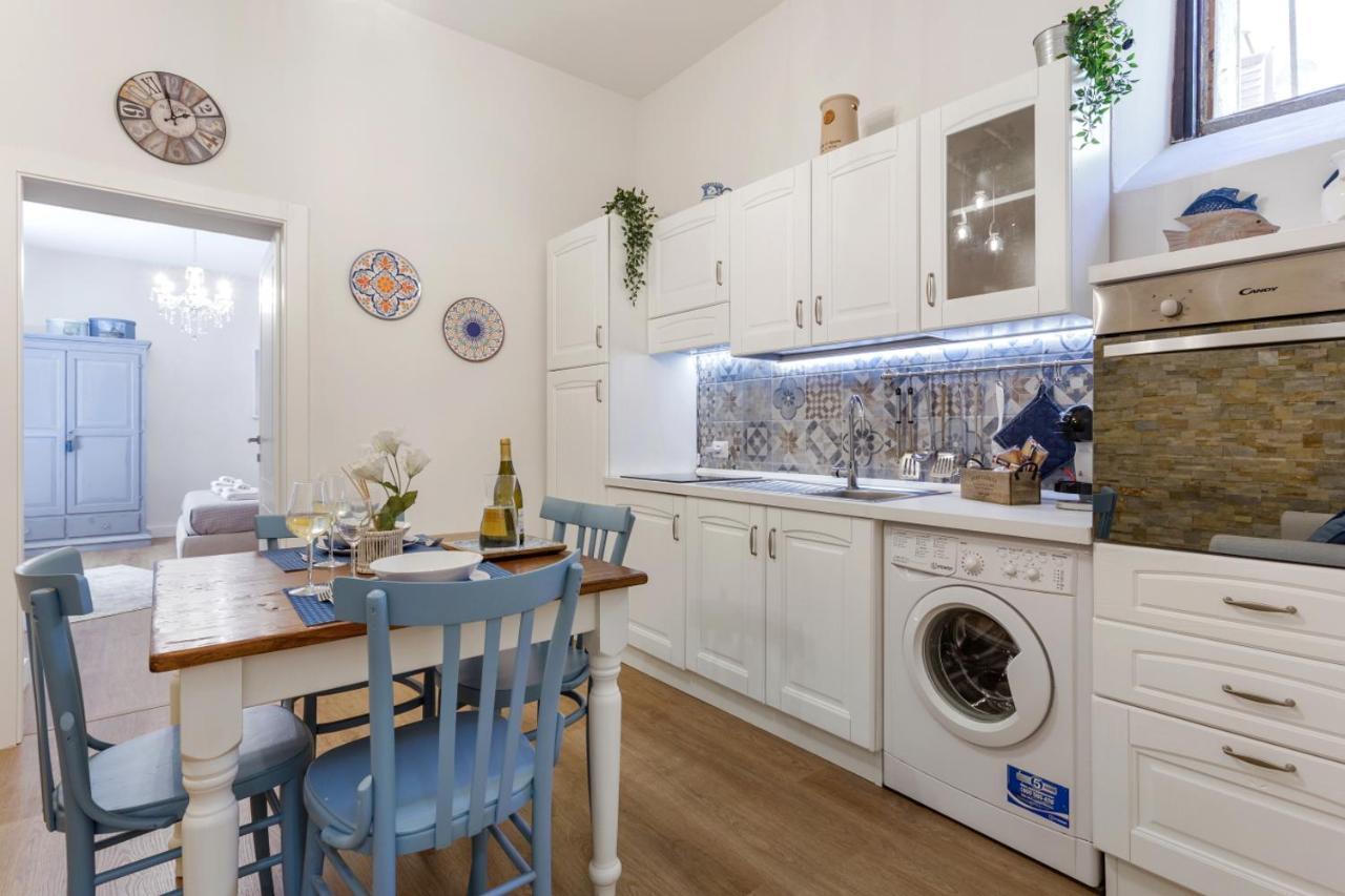 Casa Nagale- Una Suite Di Charme Nel Cuore Di Ortigia A 50 Mt Dal Mare Syracuse Buitenkant foto